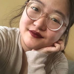 Meet your Posher, Julia